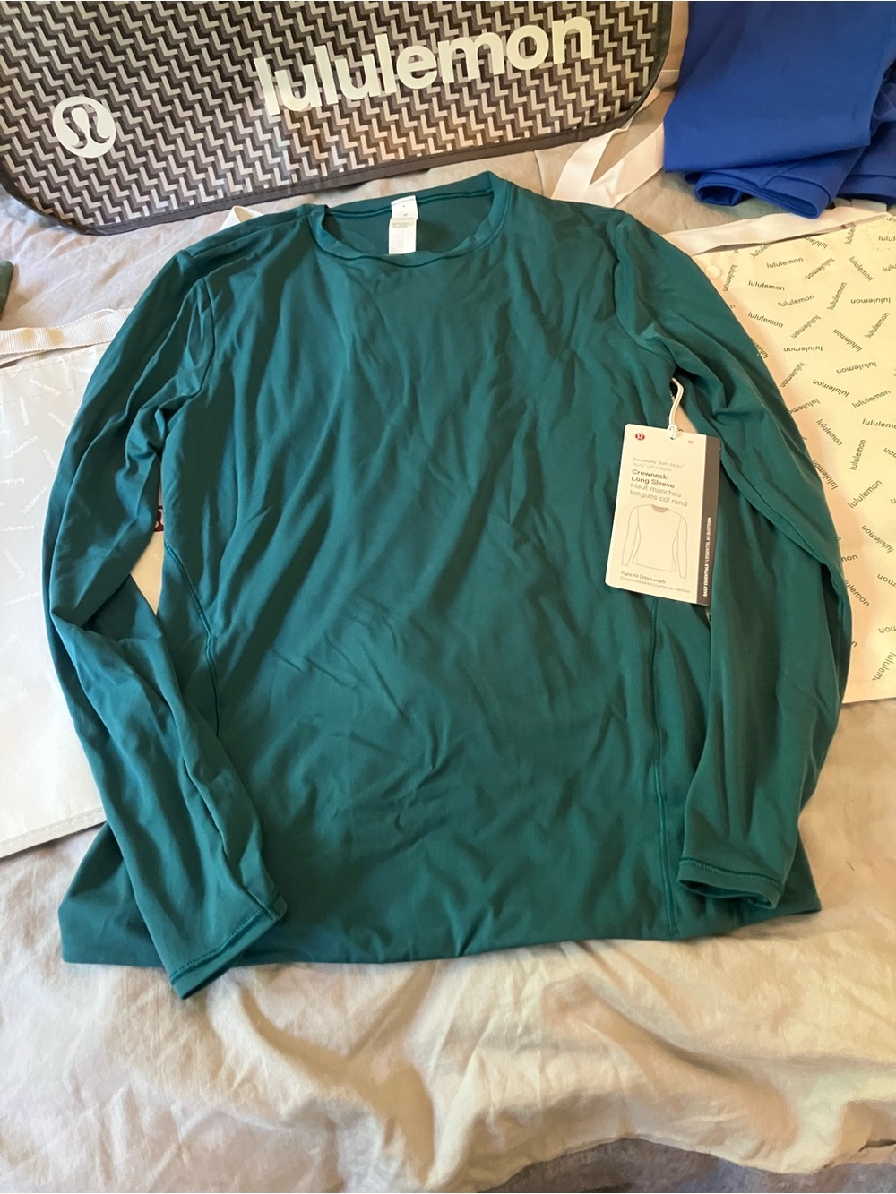 NWT Lululemon Nulu Crewneck Long Sleeve (WunderMost), M, Storm Teal